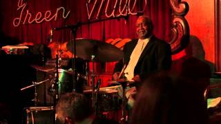 (1) Bernard Purdie Amazing Drum Solo at the Green Mill, Chicago 4/11/15