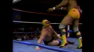 Masked Champion ( Nightmare) vs Reed