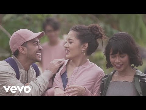Gamaliel Audrey Cantika Galih & Ratna