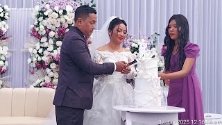 cake cutting ceremony of Tina Marry