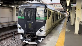 MH有り！【上越線団臨返却回送】E257系5500番台OM-52編成がミュージックホーンを鳴らしながら高崎駅を発車するシーン（回⁇??レ）2021.11.8