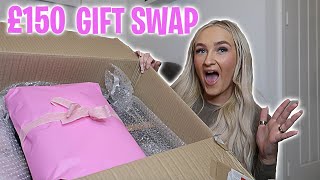 £150 Christmas Present Swap With My Bestfriend!!