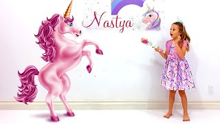 Nastya ve onun yeni tek boynuzlu at tarzı oda