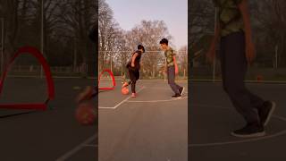 He didn’t believe this #streetpanna #shorts #football #soccer #panna #nutmeg #streetsoccer