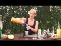 Summer Cocktails: How to Make a Tanqueray 10 Citrus Punch | Pottery Barn