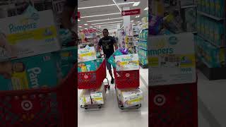 SHOP WITH WOOD 🪵 AT TARGET 🎯 BUYING DIAPERS FOR MY NEWBORN BABY 👶🏾