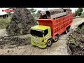 woow.. mobil truk rc tronton panjang isuzu giga oleng jatuh terguling hino 500 tronton panjang