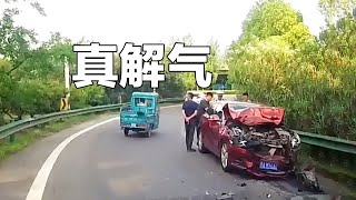 真解气，把你给惯的｜汽车｜交通事故｜翻车君