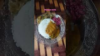 പാർസൽ വാങ്ങിയ സദ്യ എങ്ങനെയുണ്ട്#food #sadyaspecial #shortsfeed #shortsvideo