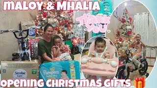 Maloy and Mhalia Opening Christmas Gifts🎁