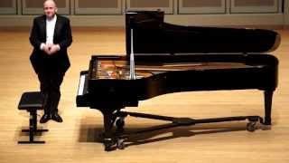 Naoumoff plays Ravel's \