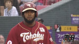 【プロ野球パ】強烈センター返し！ ペーニャが先制のタイムリー 2015/07/04 E-F