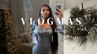 Shopping for a Christmas Tree! Vlogmas Day 2