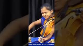 വിരൽ കൊണ്ട് മായാജാലം മോളെ നമിച്ചു 🙏🙏🎈🎈❤️❤️full video uploaded #violinist #violin #violincover #girl