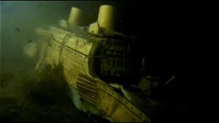 Cardboard of the Seas 2 WRECK - 95 feet below the surface (Cardboardia 13)