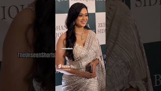 Shweta Tiwari looking so stunning in saree🔥🤎on a party of Baba Siddiqui|The Unseen Shorts #shweta