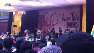 Mata Dewa - Iwan Fals ft Gigi full arranged.MOV