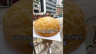 GIANT PINEAPPLE BUN IN HONG KONG 🇭🇰