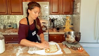 How to Make a Pumpkin Roll from Scratch WITHOUT Cracking