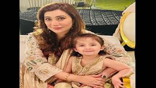 Download AISHA KHAN WITH HER ADORABLE DAUGHTER mp3
