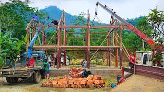 AMAZING JOB: Control Cranes To Build Wooden Houses, Build a House On Stilts With a Crane