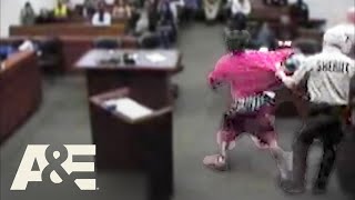Court Cam: Poorly Planned Courtroom Escape Goes... Poorly | A&E