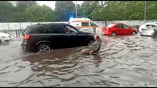 Inundatie in Bucuresti (Pasajul Mihai Bravu Iunie 2021)