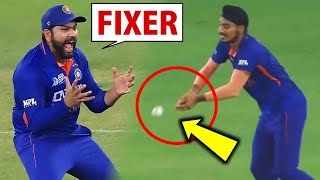 Rohit Sharma Angry on Arshdeep Singh for dropping Asif Ali Catch in IND vs PAK Asia Cup 2022