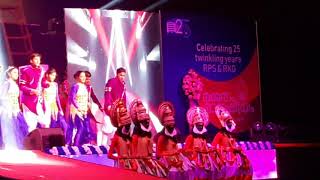 Rajagiri school || 25th annual day || parents dance