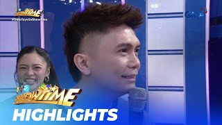 It's Showtime: KANINONG KLABEBE ANG NASA MUKHA NI KUYZ VHONG?! (Ansabe?!)