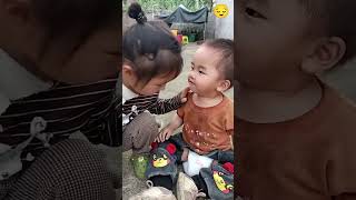 Ouch pair mein lag gayi re 😭🤣 #funny #short #video #subscribe