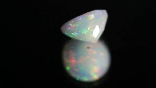 中央宝研簡易鑑別書付　エチオピア　ホワイトオパール　1.780ct