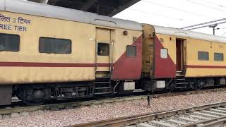 Train no. 14661 Shalimar Malani Express शालीमार मालानी एक्सप्रेस