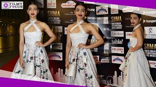 Radhika Apte Kabali Actress At SIIMA Awards 2016 - Filmyfocus.com