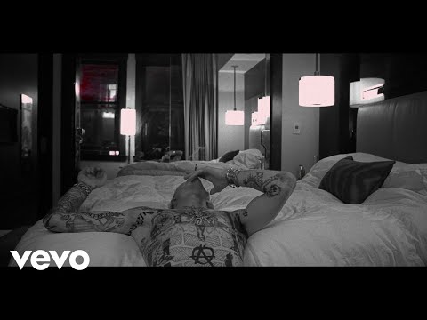 Machine Gun Kelly - Lately