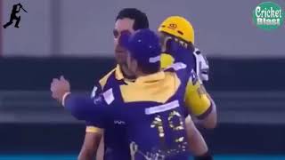 top 10 insane fights in cricket history // dhoni and afridi fight  //watch this video