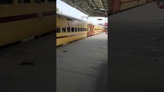 Bhagalpur To Danapur Intercity Express Departing Rajendra Nagar Terminal Patna #shorts