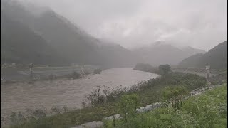 氾濫した江の川　引き続き最大級の警戒を