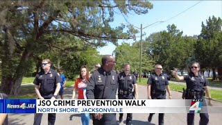 Northside residents voice concerns, interact with police at crime prevention walk