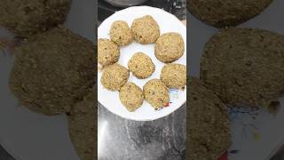 பாசிப்பயறு உருண்டை/Moong snack #easyandhealthysnack #shorts #shortsfeed #trending #viralvideo