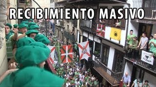 Recibimiento a los remeros de la Ama Guadalupekoa en Irun y Hondarribia por ganar la Concha