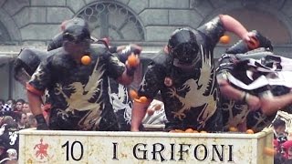 Battaglia arance I Grifoni e Morte - Carnevale Ivrea 2016