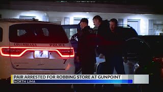 2 men arrested for robbing store at gunpoint