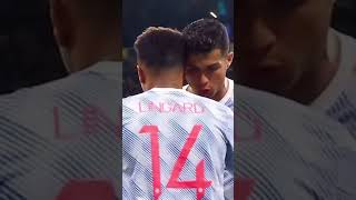 Ronaldo teaching boy Lingard some tricks 👻