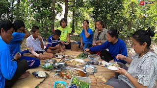 พาแฟนคลับกินข้าวป่า!! กับเมนู “ส้มตำกุ้งสด” กุ้งตัวใหญ่ๆ!! ทอดแมงเงากรอบๆ สุดท่อนั้น