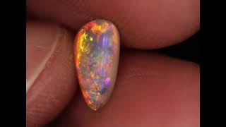 1.74ct Maximum Brightness Natural Lightning Ridge Opal 649mv