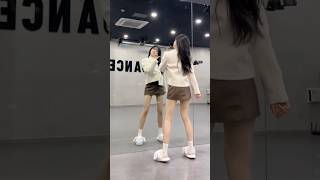 【眠羊】鞋子比我会卡点 #美女 #跳舞 #dance #shorts