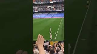 هتاف جماهير البرنابيو للأمير لوكا مودريتش🥰|  Bernabeu fans singing to Modric