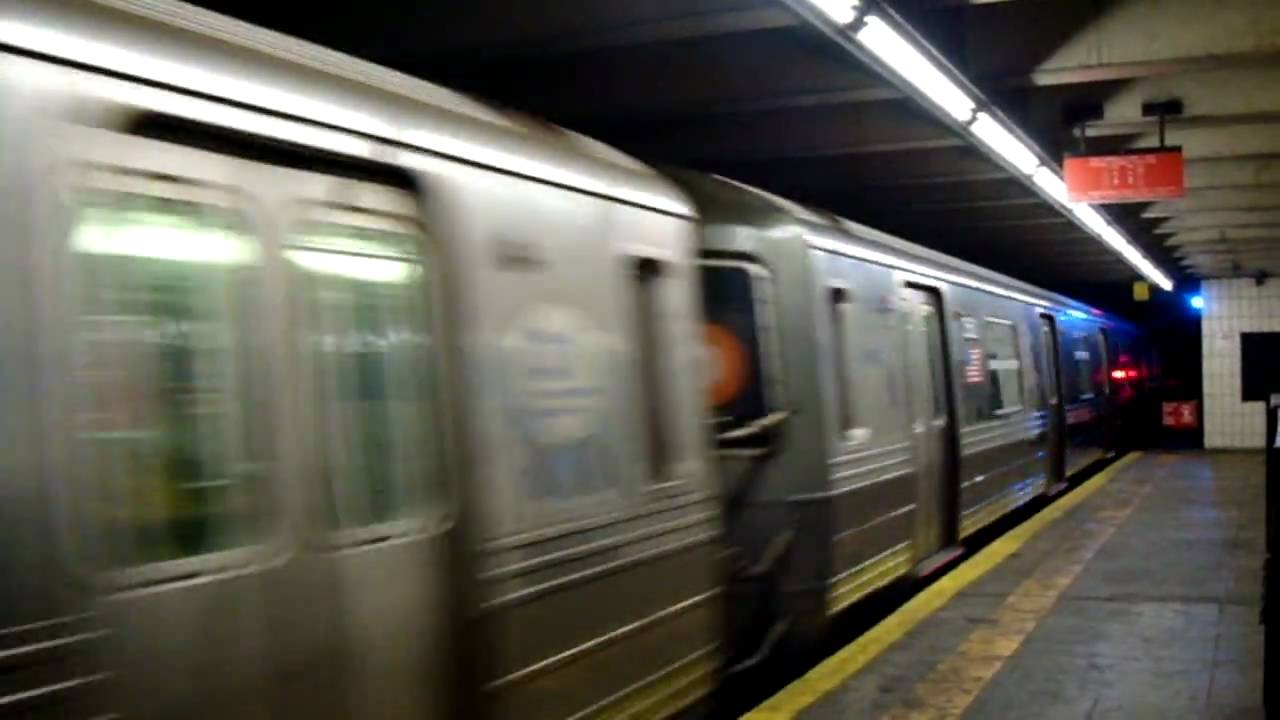 MTA New York City Subway : 205th Street Bound R68 D Train @ Grand ...