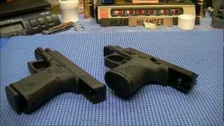 Glock 19 vs S&W M&P 9c on the Table